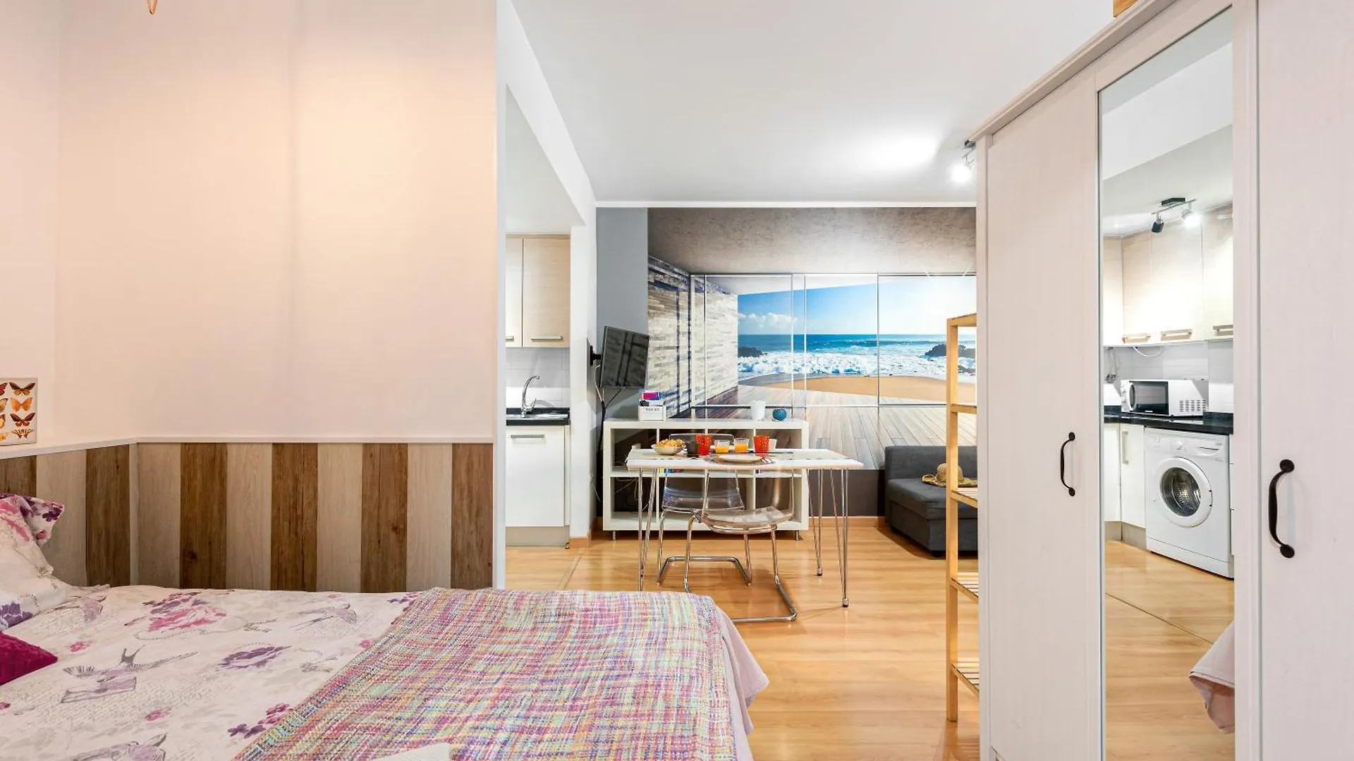 Loft Victoria Apartment Malaga