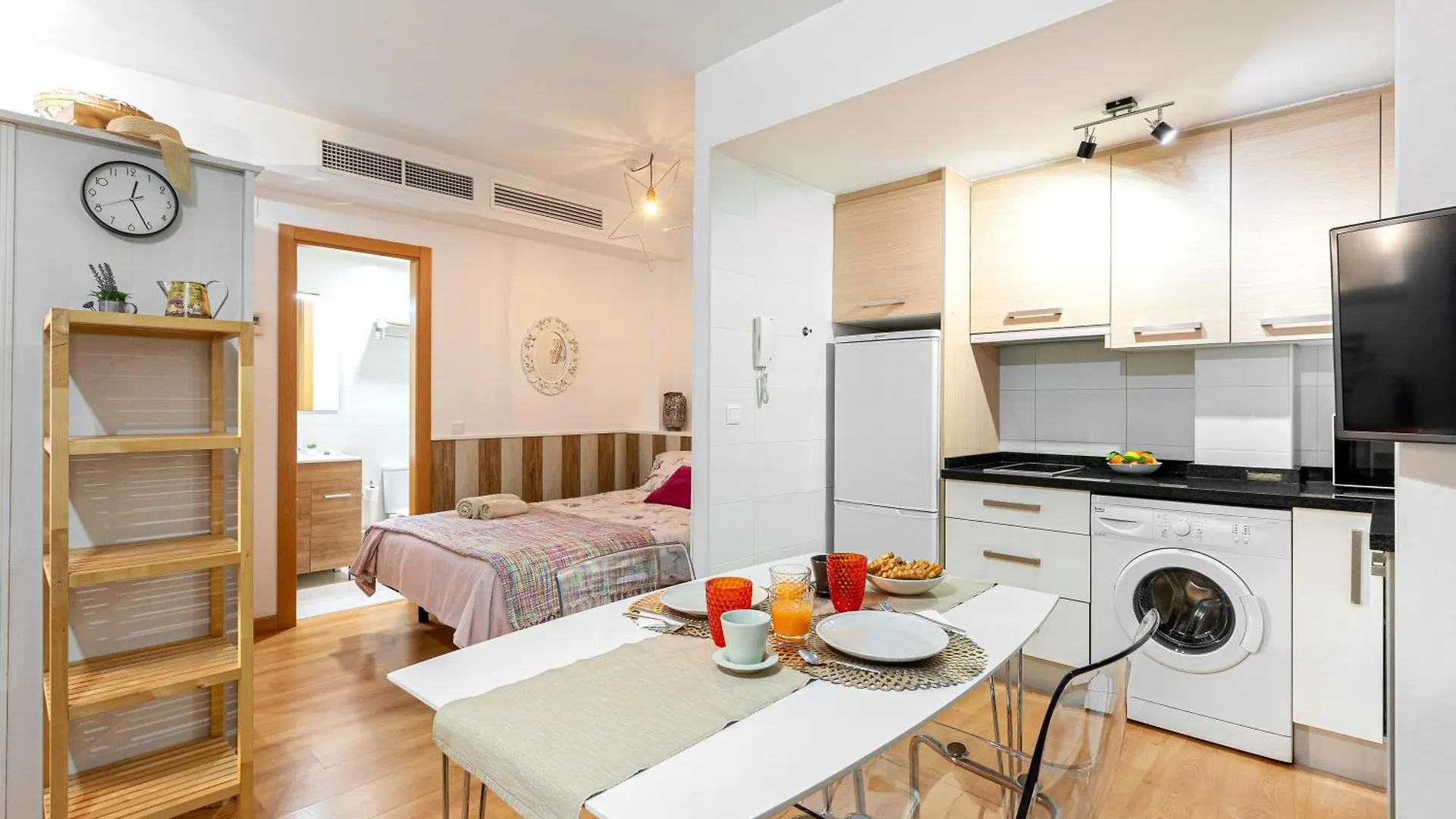 Loft Victoria Apartment Malaga Spain